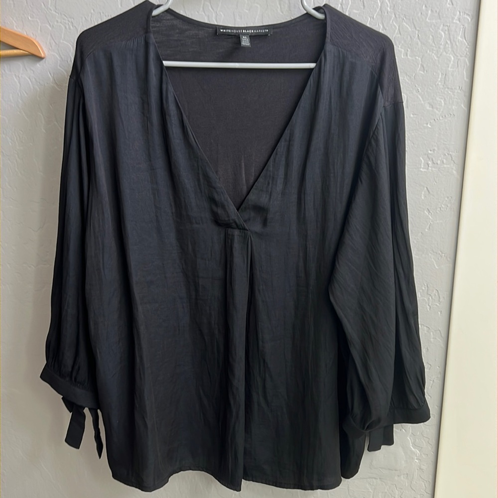 White House Black Market Blouse